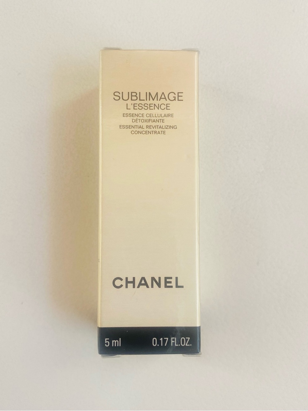 CHANEL Sublimage L'Essence Revitalizing Concentrate Tavel Size